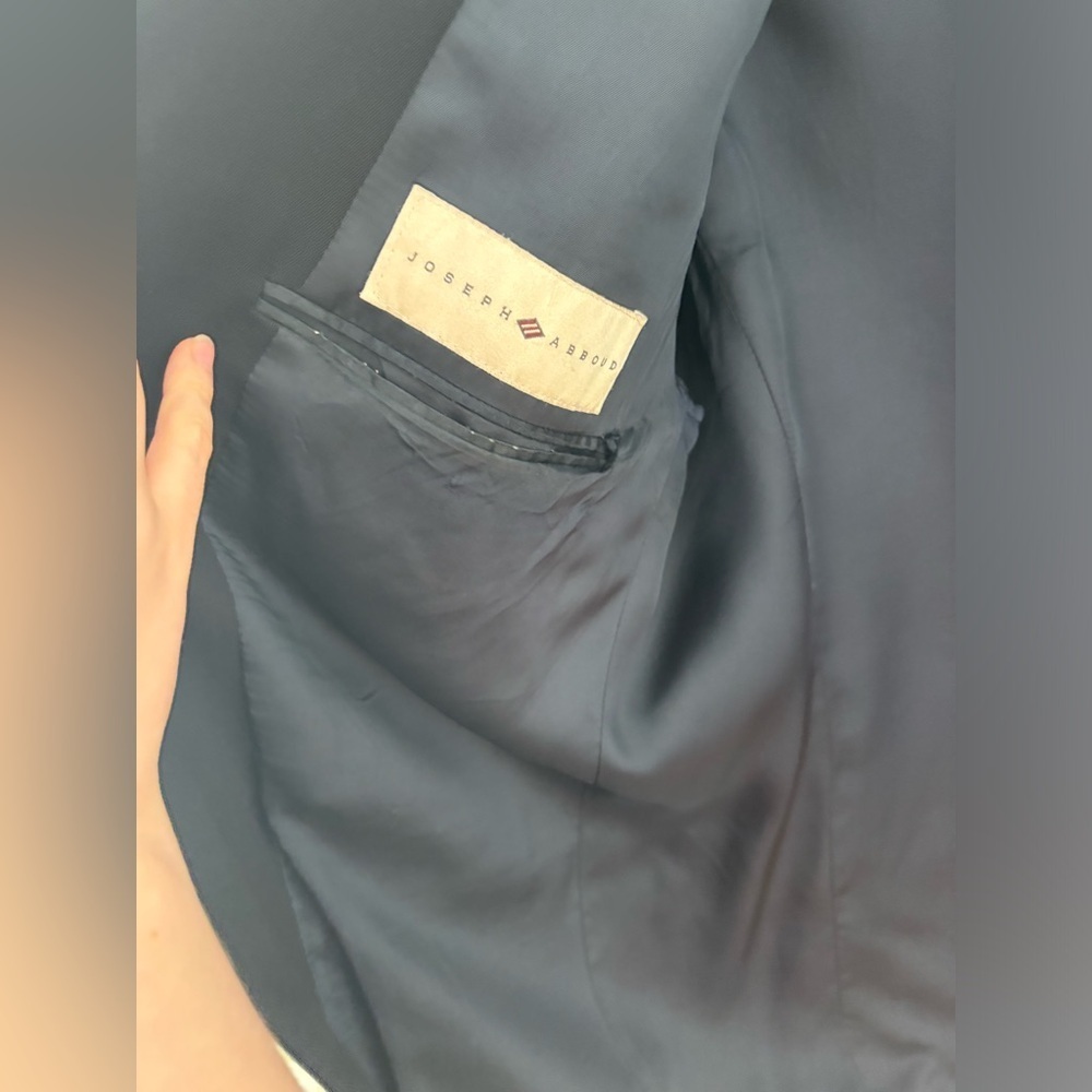 Joseph Abboud Navy Sport Coat - Picture 11 of 11